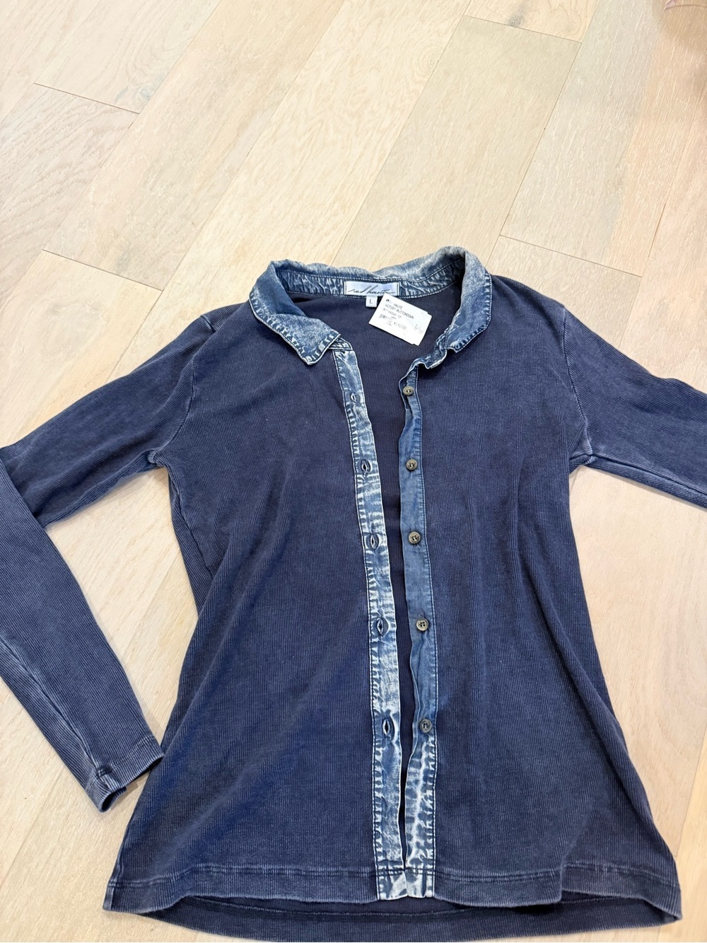 Red Haute Denim Navy Blue Button-Front Long Sleeve Top
